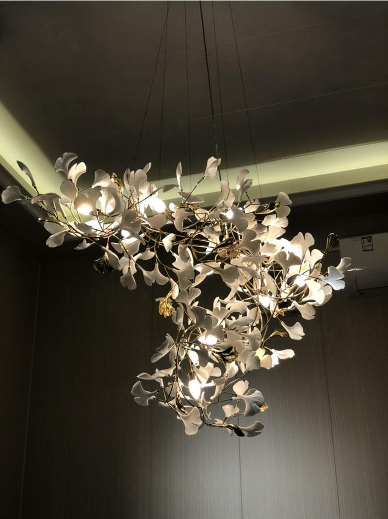 Luxurious White Ceramics Chandelier